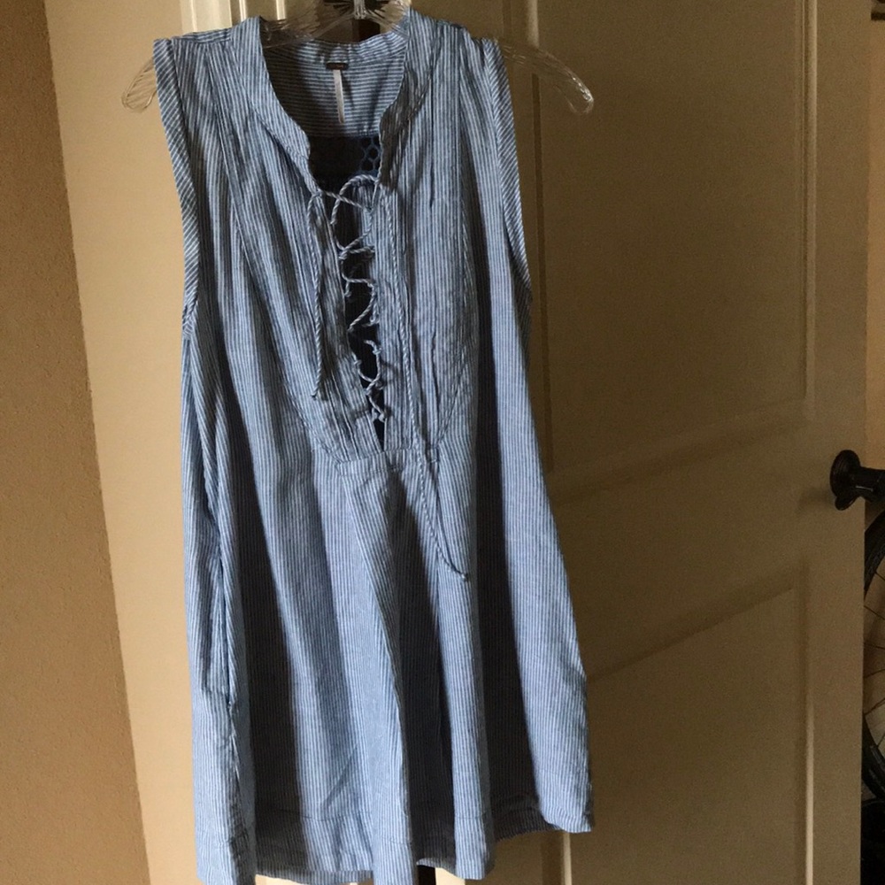 Free People Tie Front Striped Denim Tunic/Dress with pockets.